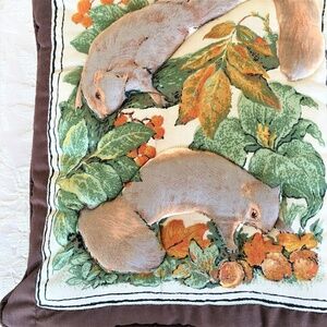SQUIRREL PILLOW - PUFFY Squirrels Contour …